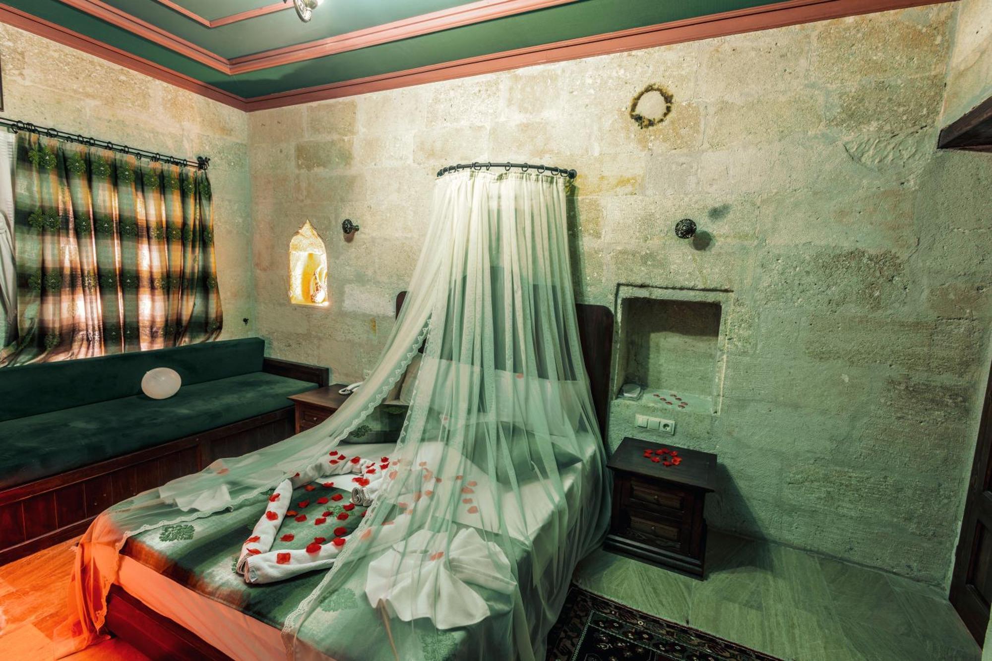 أوروغوبْ Tafana Cave & Stone Lodge المظهر الخارجي الصورة
