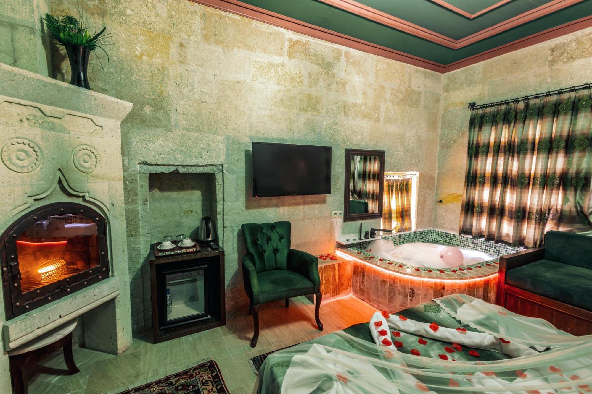 أوروغوبْ Tafana Cave & Stone Lodge المظهر الخارجي الصورة