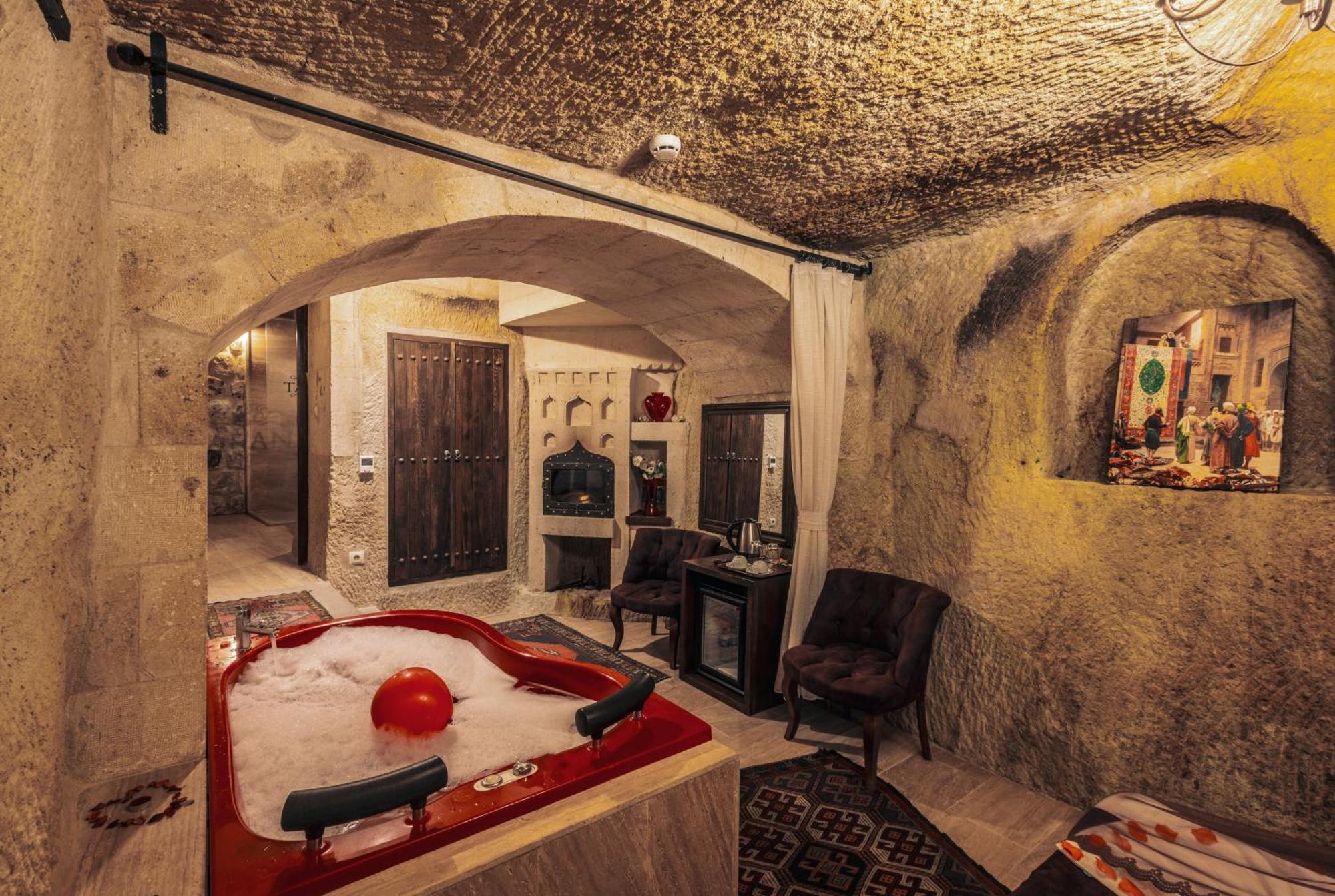 أوروغوبْ Tafana Cave & Stone Lodge المظهر الخارجي الصورة