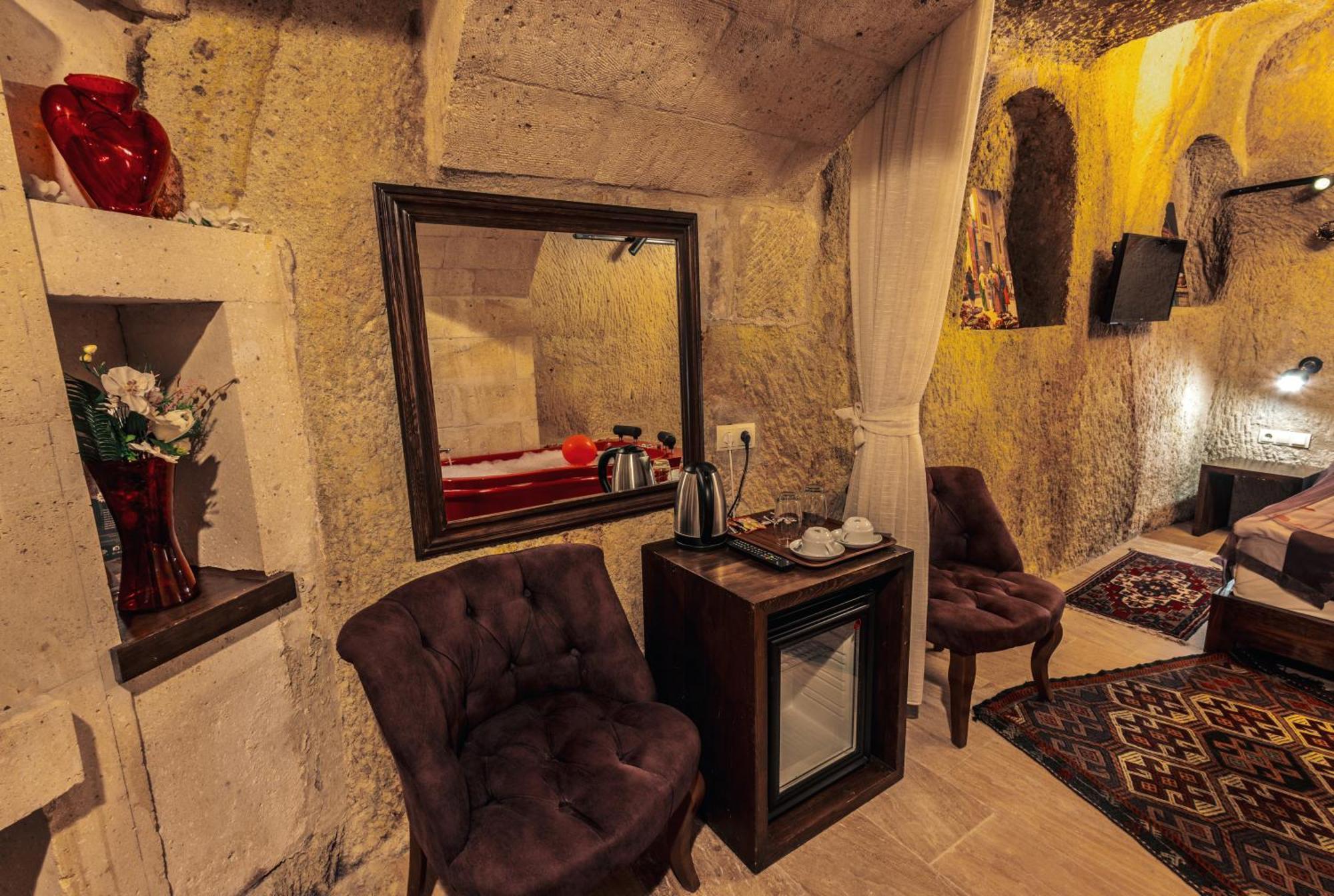 أوروغوبْ Tafana Cave & Stone Lodge المظهر الخارجي الصورة