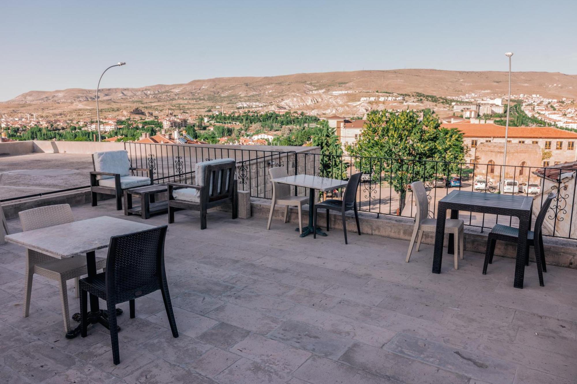 أوروغوبْ Tafana Cave & Stone Lodge المظهر الخارجي الصورة