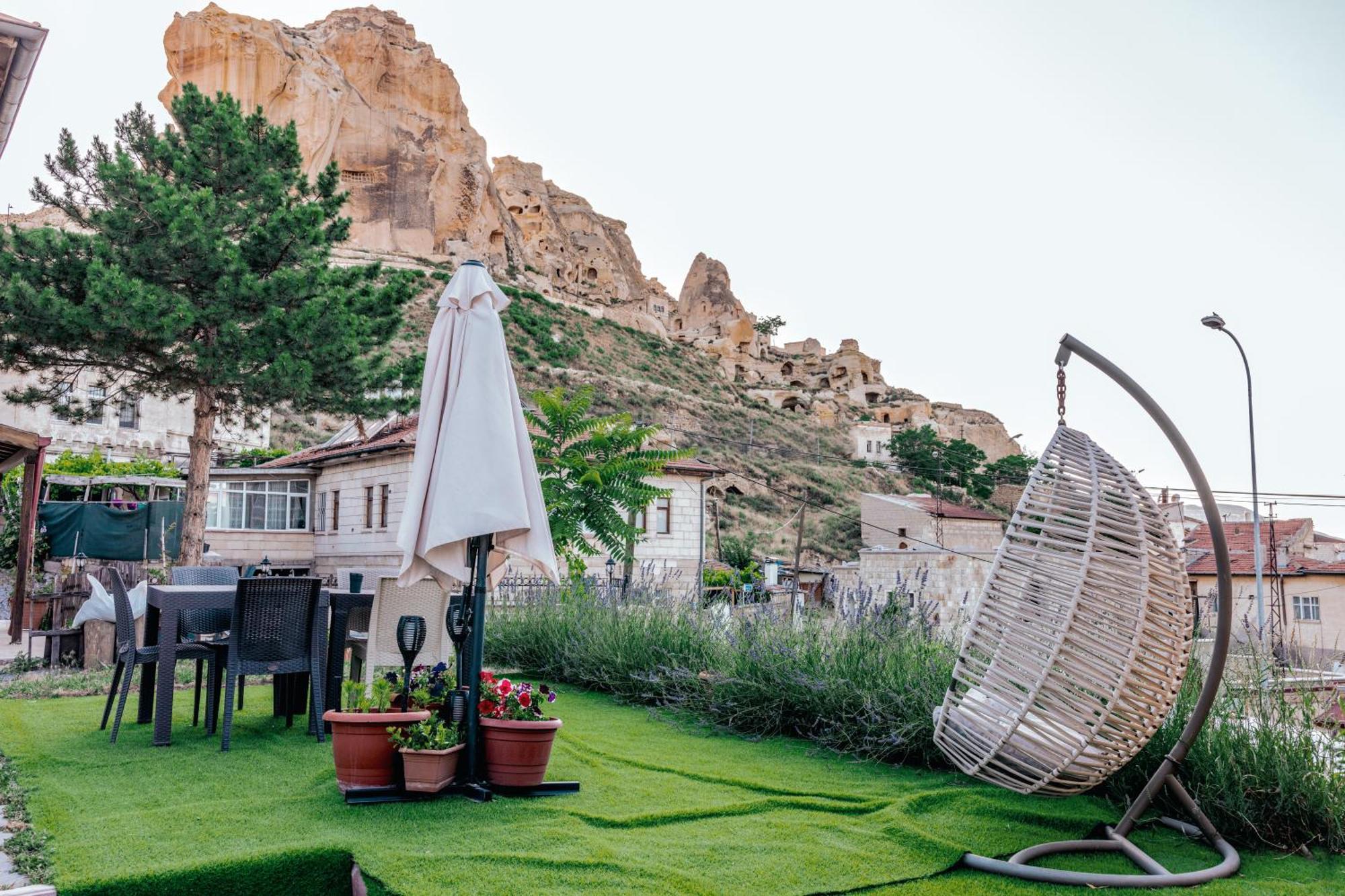 أوروغوبْ Tafana Cave & Stone Lodge المظهر الخارجي الصورة