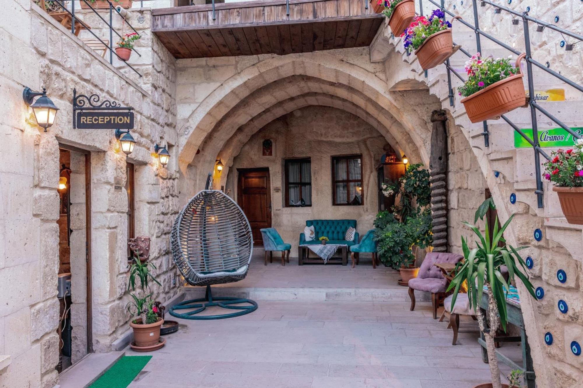 أوروغوبْ Tafana Cave & Stone Lodge المظهر الخارجي الصورة